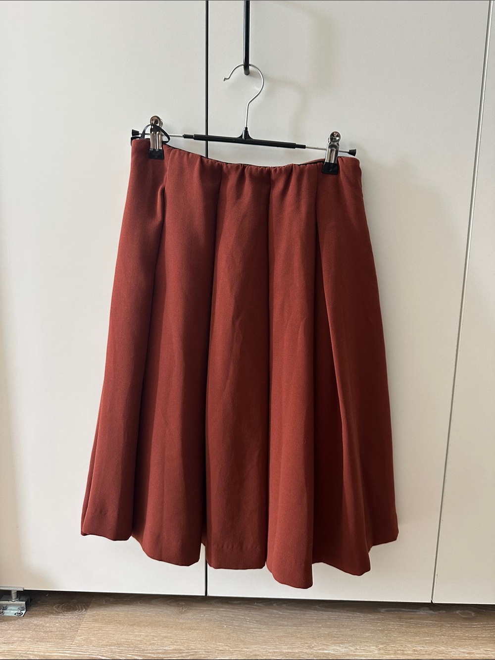 Uniqlo Rust Red Circle Skirt